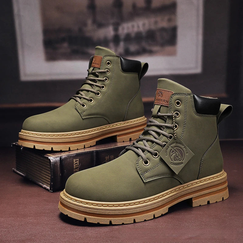 Bottes d'hiver homme. ACHETEZ UNE OBTENEZ UNE GRATUITEMENT