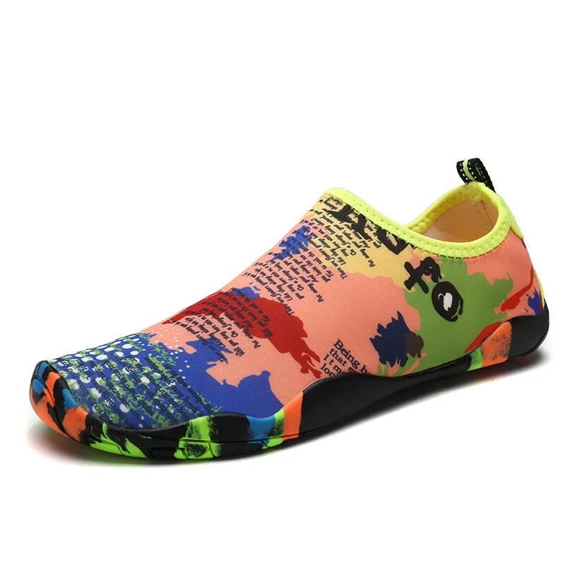 Chaussures aquatiques coloré